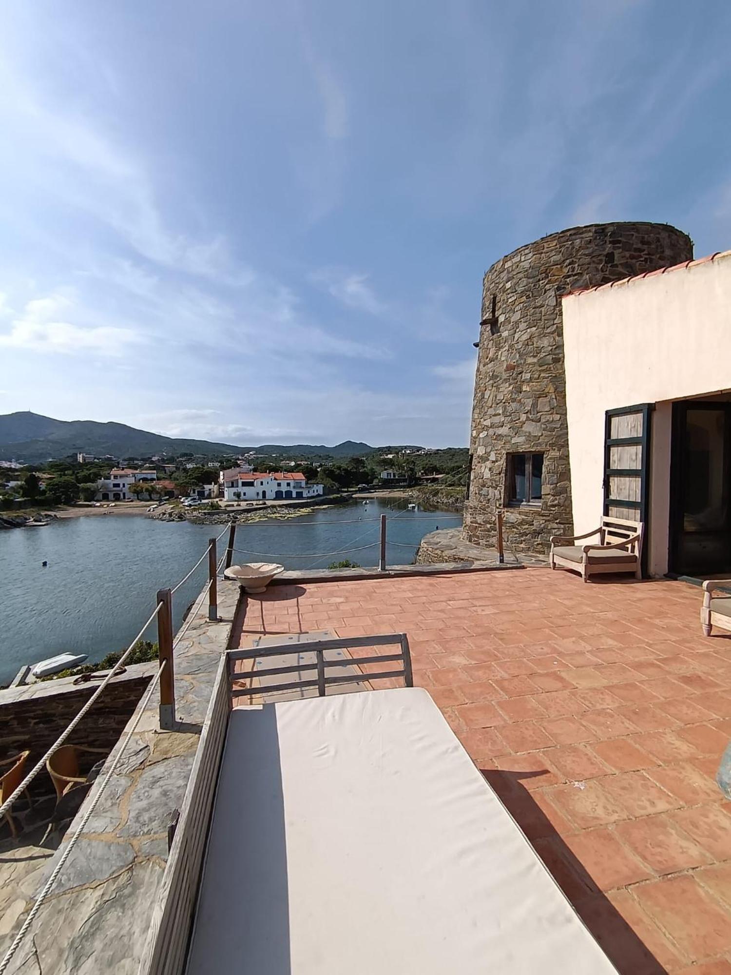 Isla Privada En Cadaques De Ensueno Con 11 Habitaciones Dobles Con Bano Privado Y Piscina Ngoại thất bức ảnh